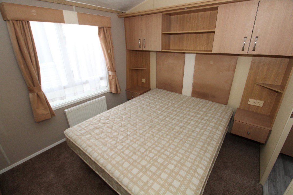 2012 BK Grosvenor double bedroom