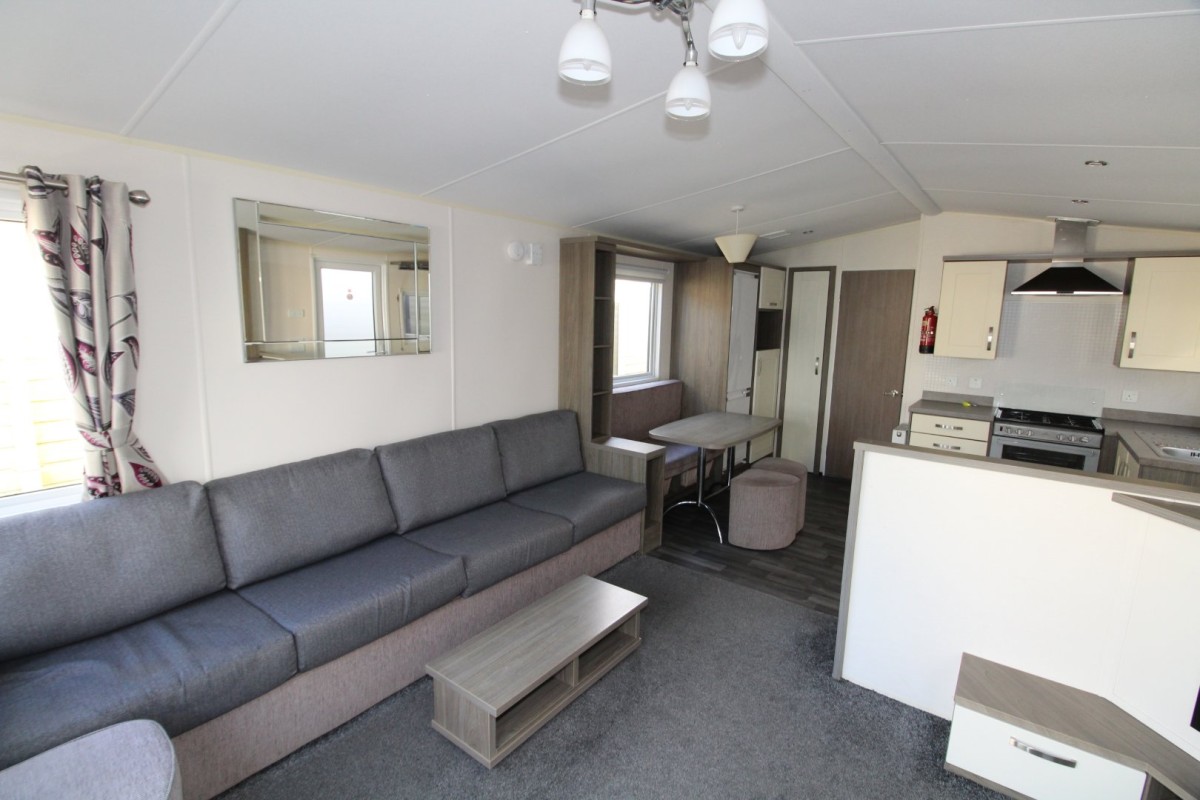 lounge to dining area in the 2015 Willerby Cameo