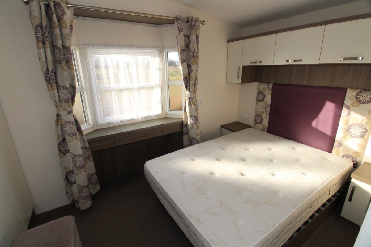 2015 Willerby Cameo double bedroom