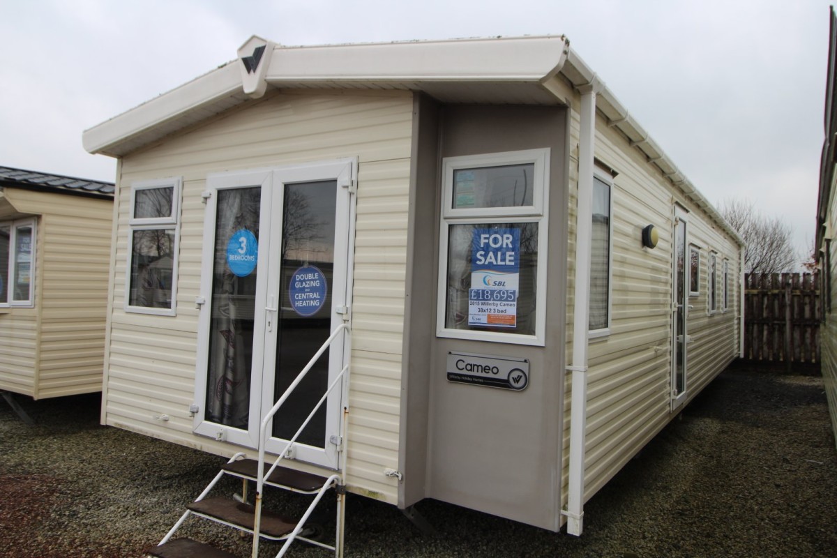 large 2015 Willerby Cameo for sale 3 bedrooms