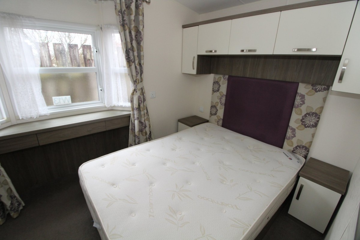 2015 Willerby Cameo double bedroom