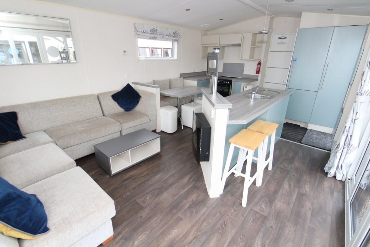 lounge to ktichen in the 2015 Willerby Azure