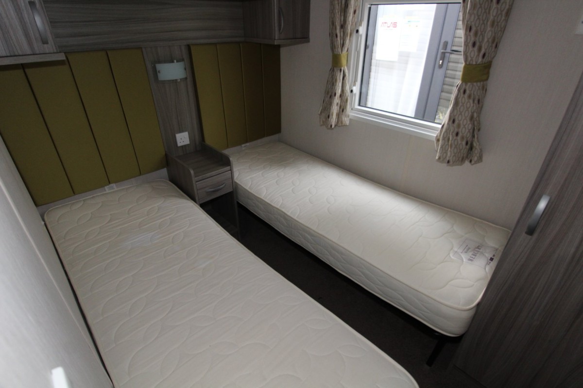 2015 Swift Moselle twin bedroom